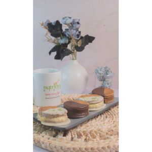 Alfajor de Almendra Relleno Mousse Limon